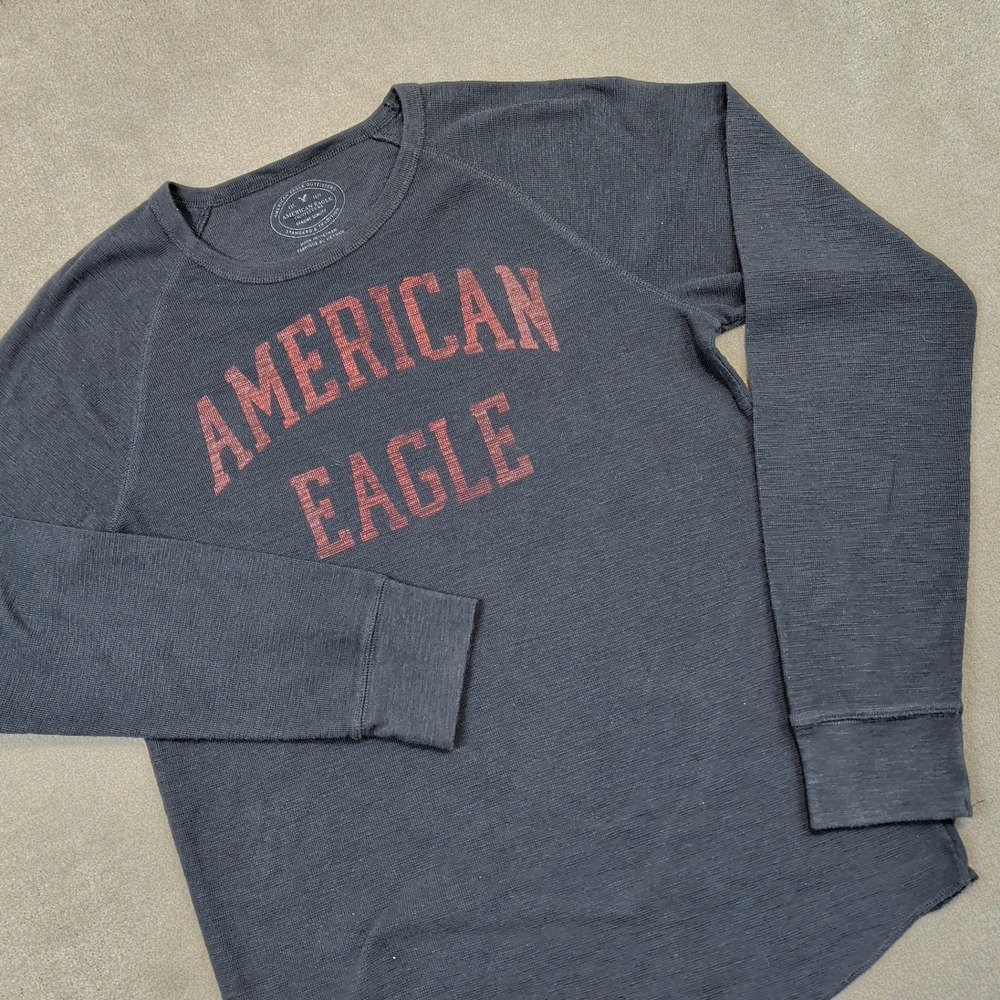 American Eagle Mens LG Charcoal Gray Thermal Long Sleeve Athletic Fit Shirt Y2K